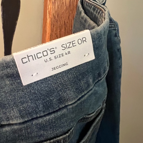 Chico’s Women's Blue Jeans - Picture 3 of 4